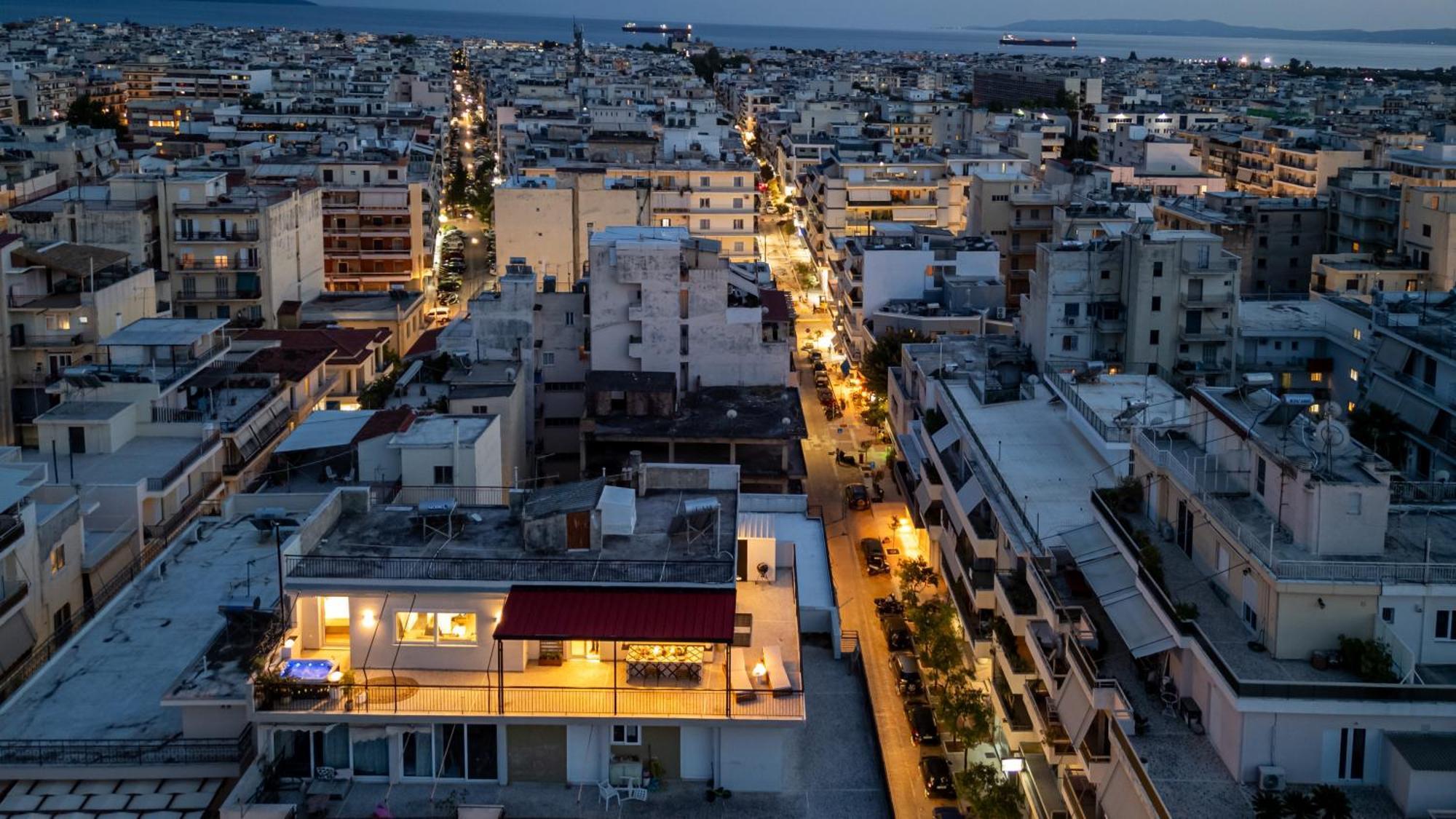 Cityscape Central Kalamata Luaran gambar